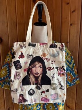 Taylor Swift Tote Bag